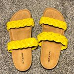 SASHA Yellow/mustard sandals. Berta all man Photo 0