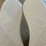 Naturalizer Morrison 2.0 White Lilac, Size 7.5Wide NWT Display pair tried on Photo 11