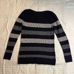 Market & Spruce  sweater Photo 2