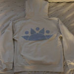 White Chill life hoodie with light blue details Photo 0