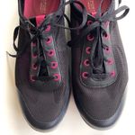 LIKE new Rockport sneakers Size 7 Photo 2