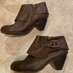 Short Brown boots Size 10 Photo 0
