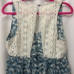 Melrose and Market  White Lace Top Photo 5