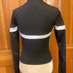 Lavishly Paris NWT, striped lightweight zip up sport jacket Photo 4