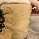 Sorel Women's Caribou Winter Boots Size 5 Photo 6