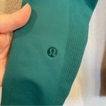Lululemon  Zone In Tight Compression Leggings in Forage Teal - Size 2 Photo 6