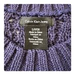 Calvin Klein β
NWT Jeans Women's Core Texture Mixed Crew Sweater β
Photo 4