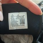 Nike Jordan ’s Photo 3