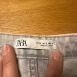 ZARA  jeans mom high rise oversized acid wash  gray 6 Photo 4