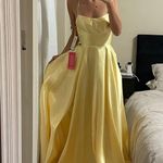 Bee Darlin Bright Yellow prom Dress Photo 0