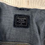Abercrombie & Fitch  jean jacket size Xs Photo 6