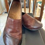 Hush Puppies closed vintage shoes. Pre-loved Photo 10