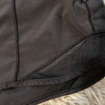 Lululemon  Shorts Hotty Hot 2.5" Photo 4