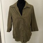 Wranglers olive green button down quarter sleeve outdoor shirt Photo 0