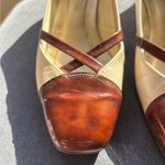 California Magdesian Vintage Cream Ivory Beige Burgundy Brown Leather Pump 6M Size 6 Photo 3