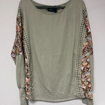 Daytrip Women’s  Blouse Size Large Photo 0