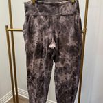 Lululemon  Align Joggers size 8 Photo 1