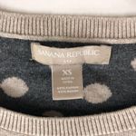 Banana Republic  Womens Sweater Crew Neck 3/4 Sleeve Polka Dot Beige Gray XS Photo 2
