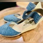 Anne Klein  Womens Denim Zoey Closed-Toe Slip-On Espadrille Wedge Sandals Photo 5