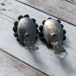 Vintage Clip On Earrings Photo 6