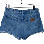 Wrangler  Women’s Sz 29 Festival Shorts Jean Denim Cut Off Photo 5