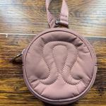 Lululemon athletica Mauve Round Cosmetic Bag Photo 0