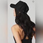Alo Yoga NWT District Trucker Classic Cap in Black Photo 1