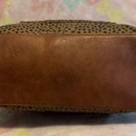 Universal Threads Universal Thread cheetah print shoulder bag Photo 5