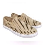 Steve Madden  Diamond Shape Perforated Sneaker. Photo 4