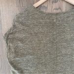 Madewell  Cap Sleeve Miracle 100% Linen Tee B9155 in Heather Olive Extra Small Photo 8