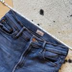 MOTHER The Insider Crop Step‎ Fray In Sweet And Sassy Jeans Size 26 Blue Photo 6