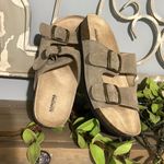 Sonoma Genuine Suede Slides Taupe Sandals  Womens 6 Artwork New Double Strap Photo 1