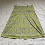 Royal Robbins Royal Robbin’s Gorpcore Activewear Skirt In Gray and Neon Green. Photo 9