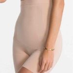 Spanx Oncore High Waisted Mid Thigh Butt Lifting Short - Black M Photo 4