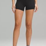 Lululemon Wunder Train High-Rise Short 4” Photo 0