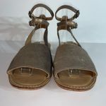 Garnet Hill  Metallic Gold Leather Strappy Sandals Size 37/6.5 Made In Italy Photo 2