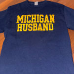 Gildan  T-Shirt Photo 0