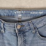 Lee Riders By  Capri Jeans Womens 12M Stretch Blue Denim Mid Rise Light Wash Photo 2