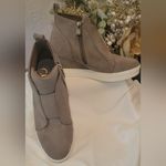 Ccocci Womens Zoey Sneaker Shoes Gray High Top Side Zipper Wedge Heels 7.5 Photo 5