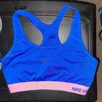 Nike Pro Sports Bra Photo 0