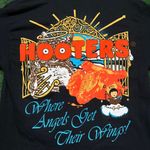 Hooters Where Angels Get Their Wings T-Shirt Size Medium Photo 1