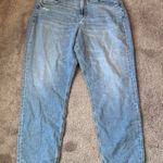 American Eagle  Mom High Rise Stretch Jeans SIZE 14/32W Long Photo 0