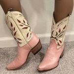 Justin Boots Justin Vintage Pink Floral Inlay Cowboy Western Boots 7.5 Photo 7