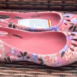 Crocs Women's  Malindi Floral Flat. Size 7 Photo 2