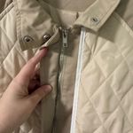 Anthropologie Women's Cream and Tan Quilted Jacket Size L Photo 8