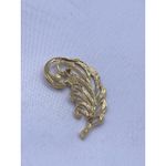 Avon Vintage 1990 Precious Plume Pin B Photo 1