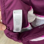 Athleta Running Free Colorblock 3.5” Shorts Electric Fuchsia Size Small Photo 5