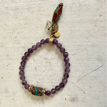 Amethyst stretchy charm bracelet with Indian beads Photo 2