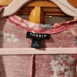 Torrid Size 2 red pink Kimono Hi-Low Floral duster Photo 2