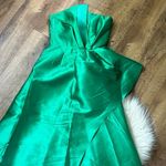 Elliatt  Protea Gown In Emerald Green Photo 2